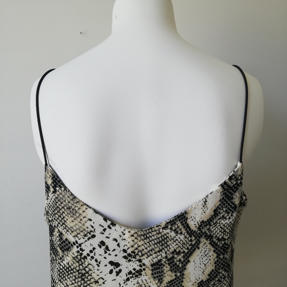 Timing Snake Skin Pattern Sz L Tank Top - Picture 4 of 6